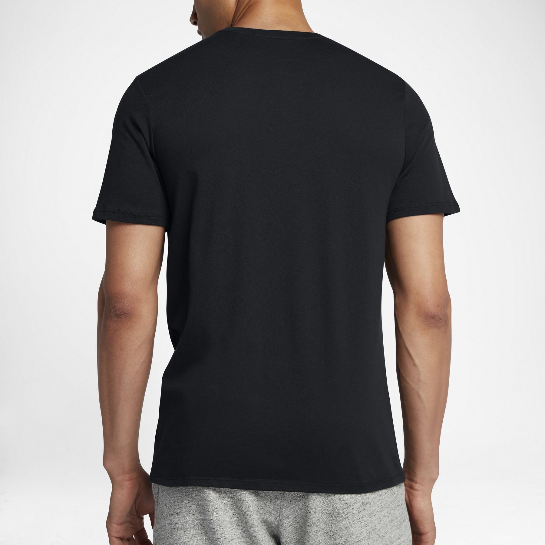 Camiseta Nike Sportwear